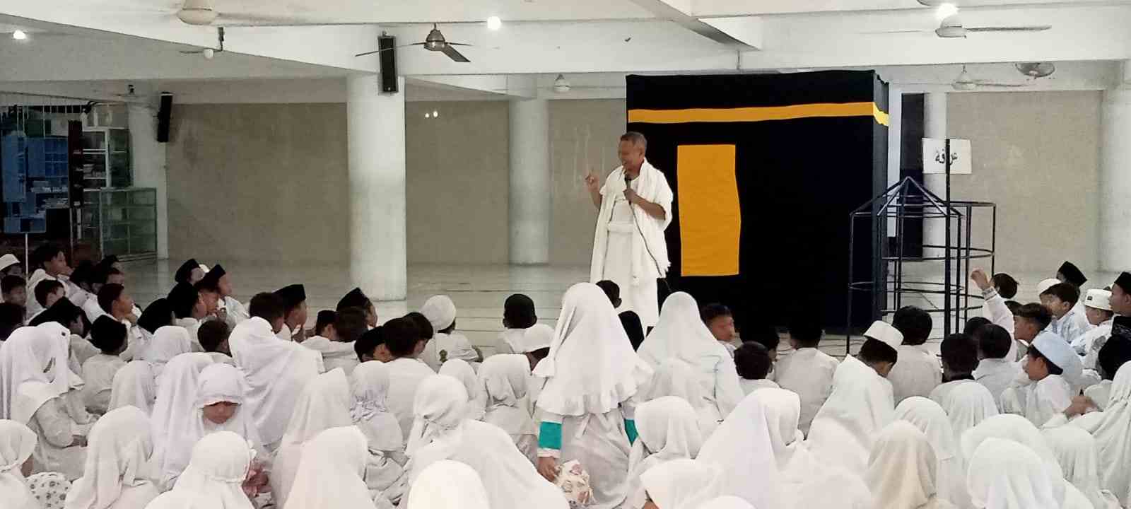 Khidmat dan Edukatif, Manasik Haji MIM 18 Sumberrejo Dipandu Ketua PCM Sumberrejo Sambut Ramadan 1447 H