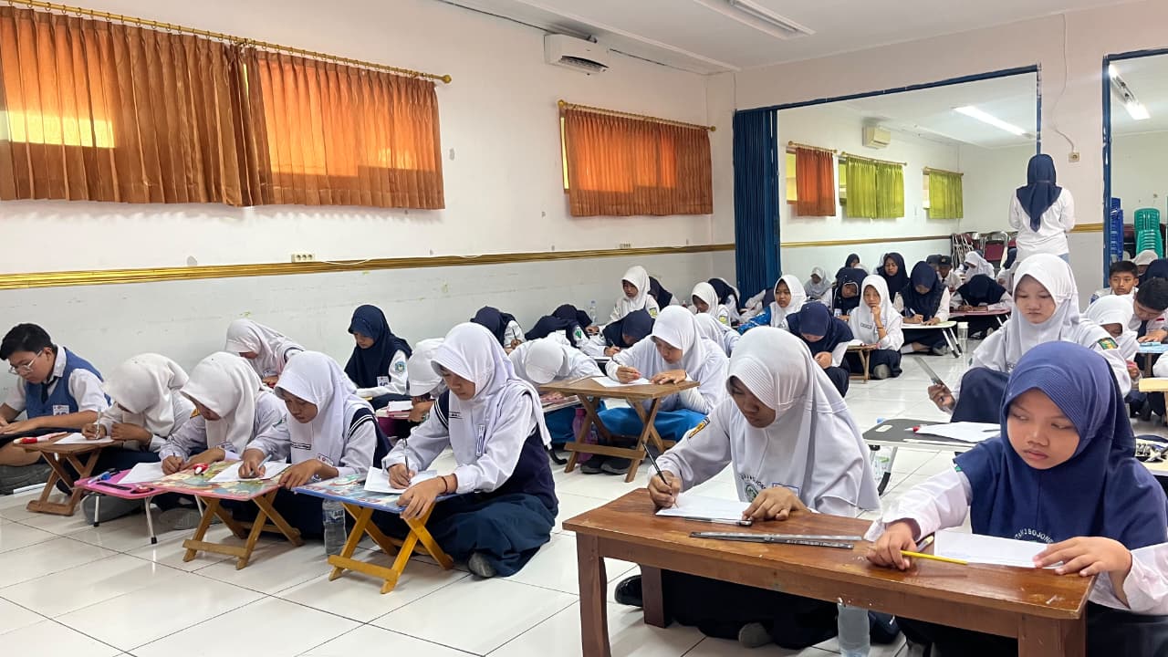 Dua Murid SMP Musebo Raih Juara Lomba Menulis Cerita Fiksi HJB ke-349